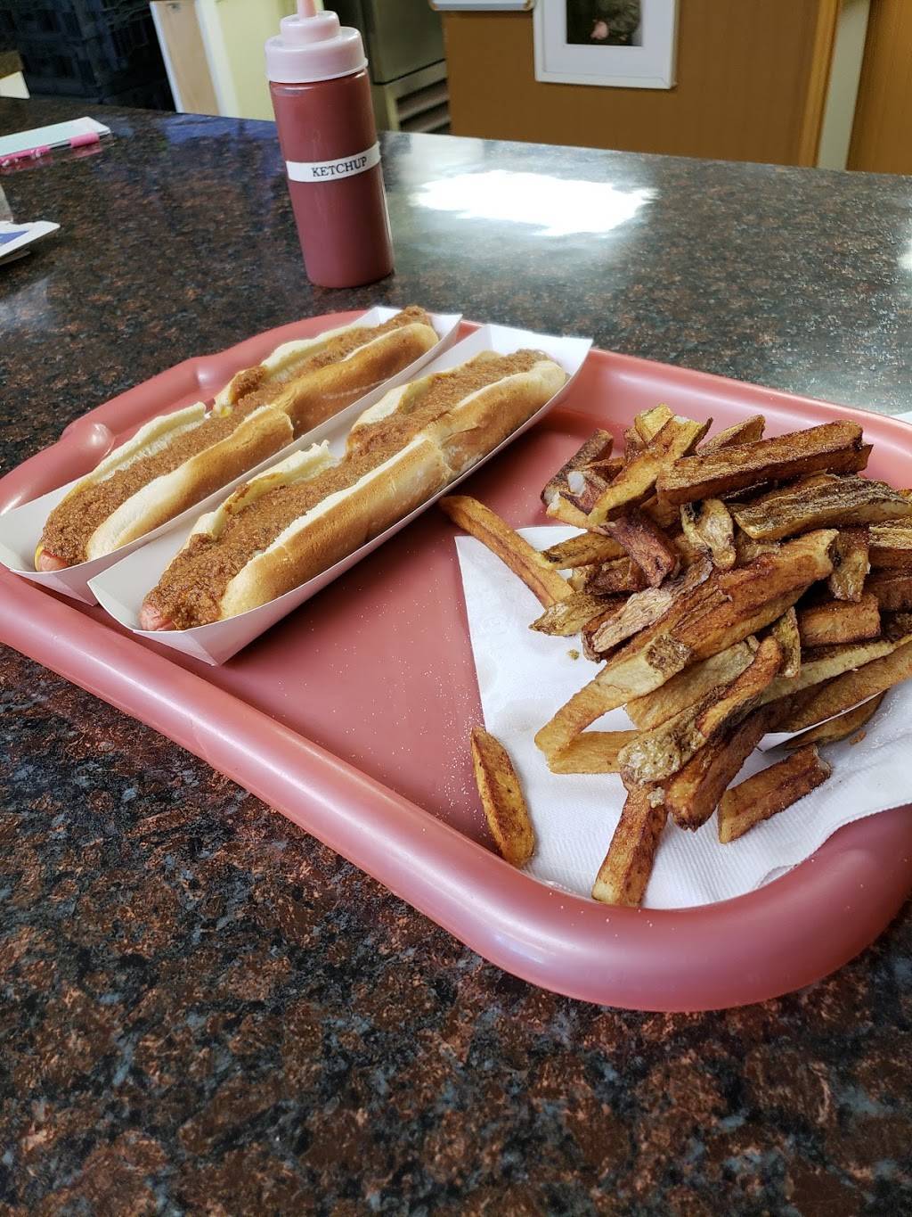 Toronys Giant Hotdog | restaurant | 1325 N River St, Plains, PA 18705, USA | 5708221067 OR +1 570-822-1067