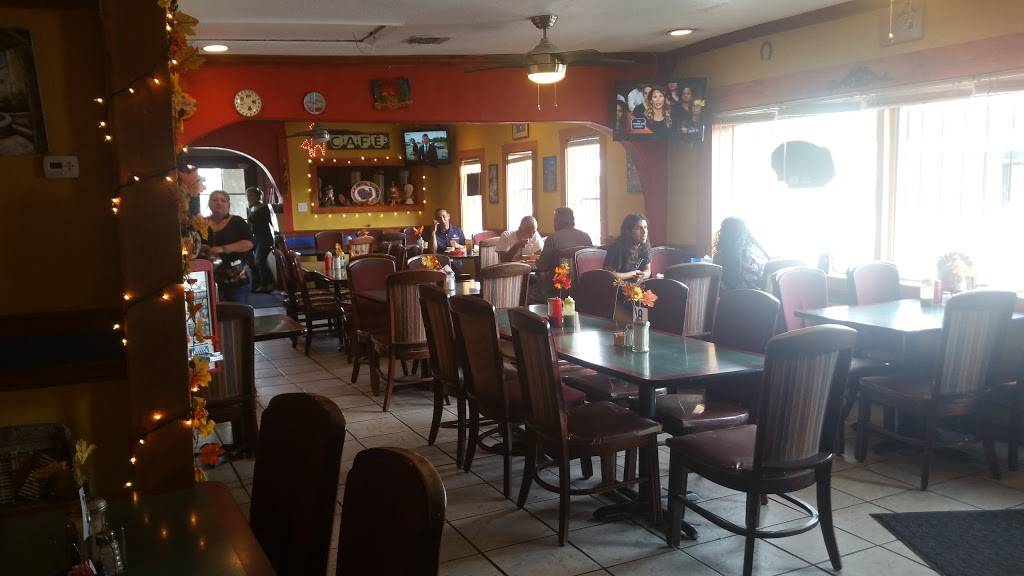 Teresitas Mexican Restaurant | restaurant | 1447, 902 N New Braunfels Ave, San Antonio, TX 78202, USA | 2102125322 OR +1 210-212-5322