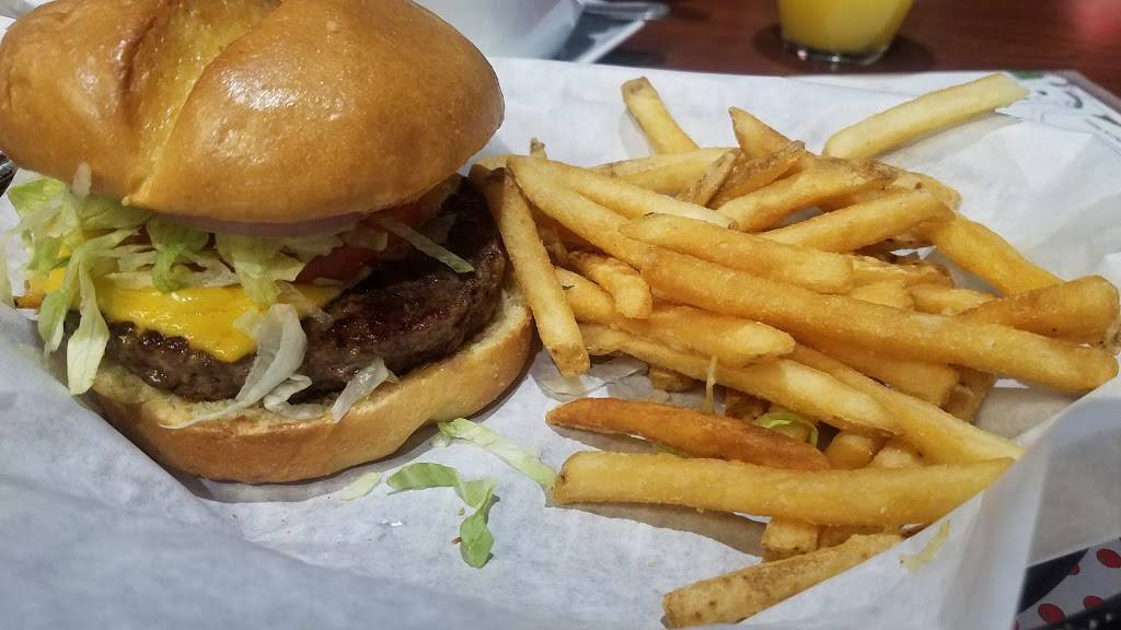 Ruby Tuesday | restaurant | 1440 Lincoln Hwy, Langhorne, PA 19047, USA | 2675722143 OR +1 267-572-2143