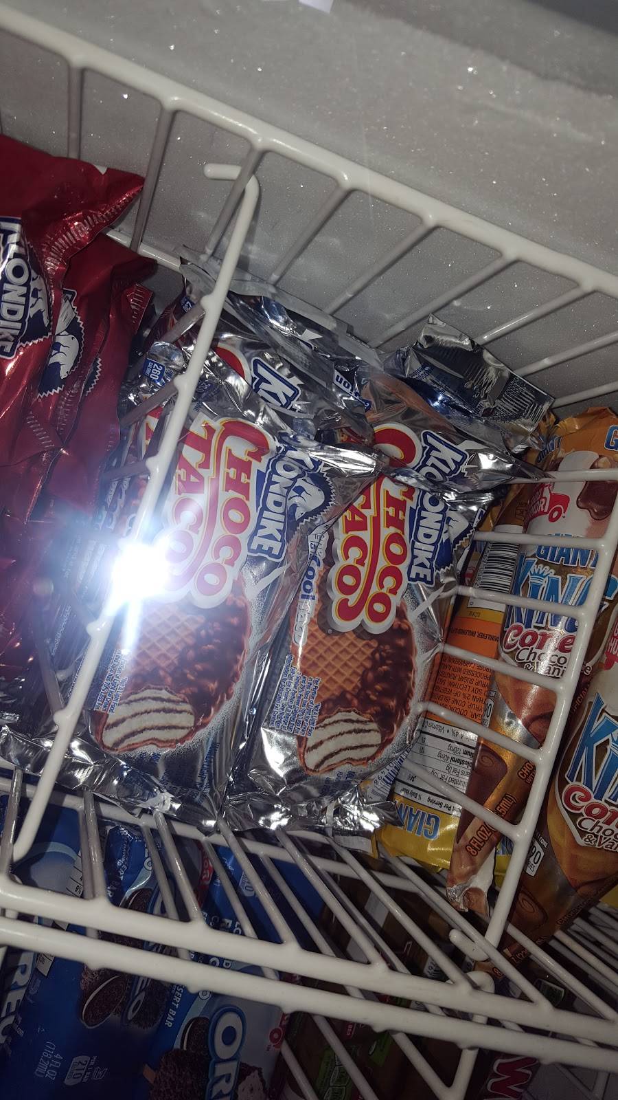 Dunkin Donuts | cafe | 3307 FL-60, Valrico, FL 33594, USA | 8133813935 OR +1 813-381-3935