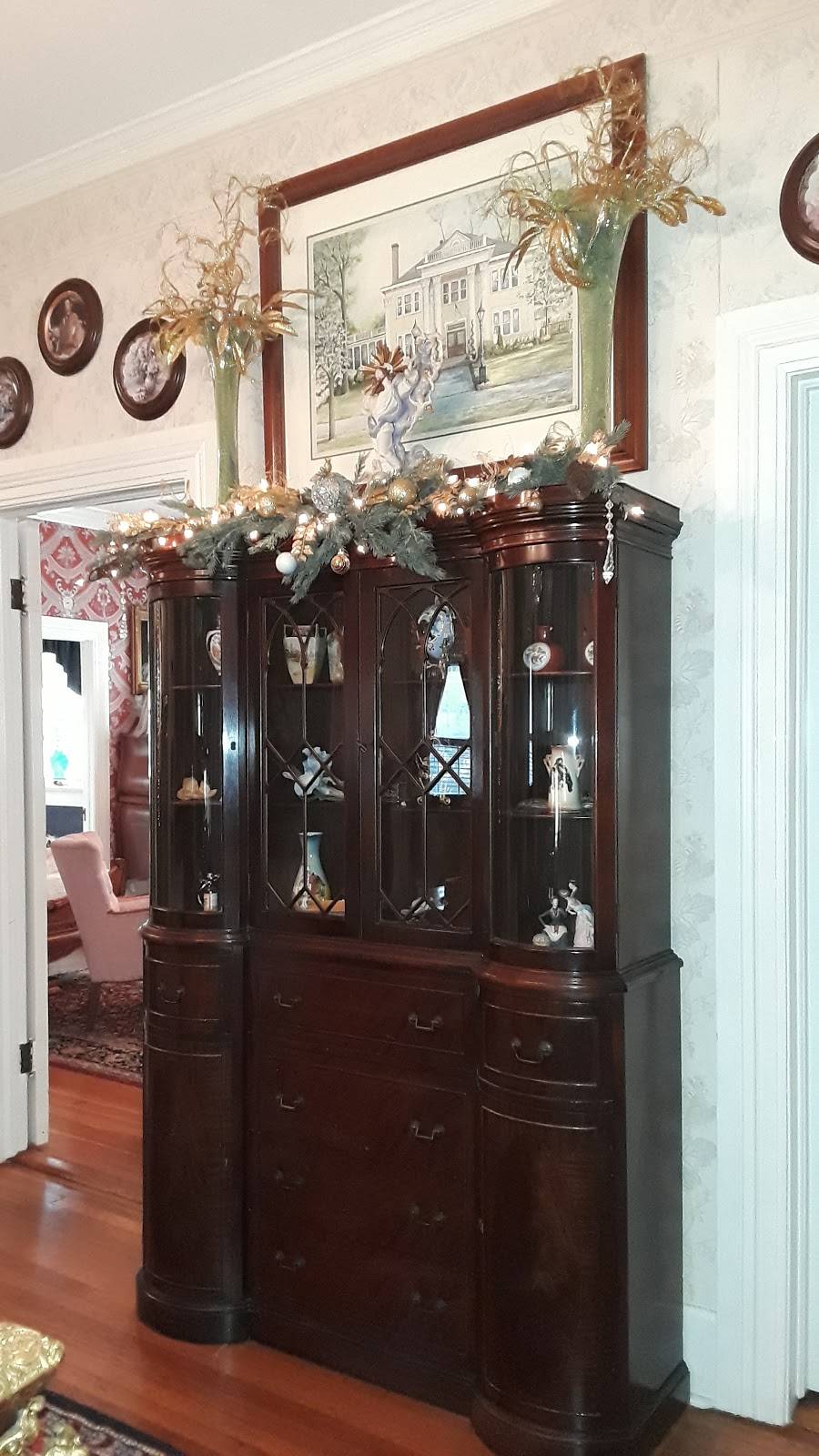 Grand Oaks | restaurant | 302 W Main St, Cartersville, GA 30120, USA | 7703826322 OR +1 770-382-6322