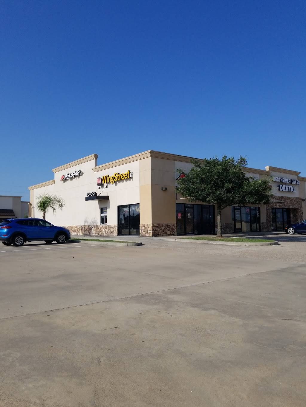 Pizza Hut | restaurant | 26440 Farm to Market 1093 Suite 100, Richmond, TX 77406, USA | 2816931103 OR +1 281-693-1103