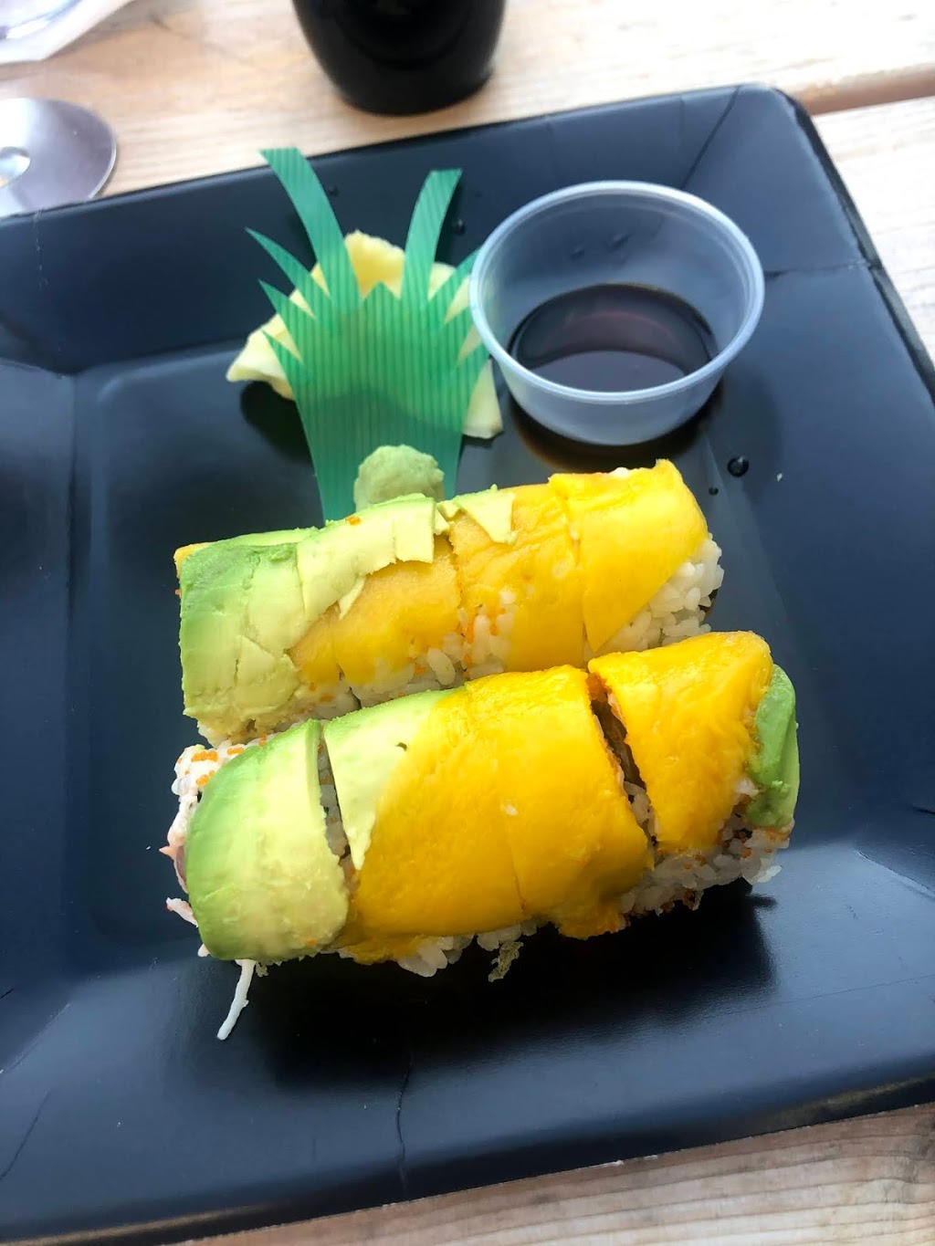 Sushi Hoshi Pilsen | restaurant | 2009 S Laflin St, Chicago, IL 60608, USA | 3129292149 OR +1 312-929-2149