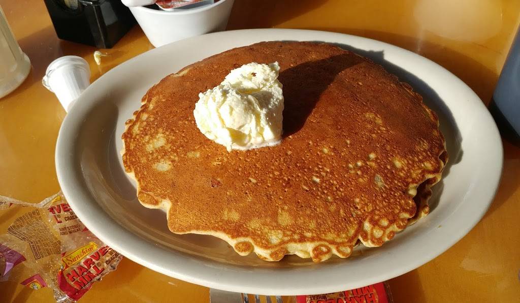 Carvers | restaurant | 38 1st Ave, Denville, NJ 07834, USA | 8622091464 OR +1 862-209-1464