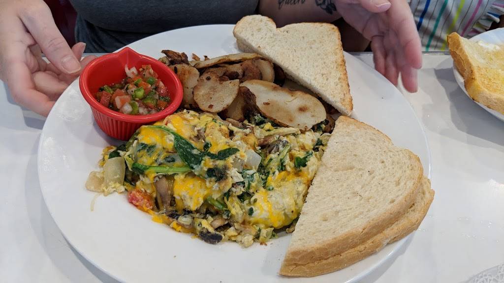 Rubys Diner | restaurant | 30622 S Coast Hwy, Laguna Beach, CA 92651, USA | 9494977829 OR +1 949-497-7829