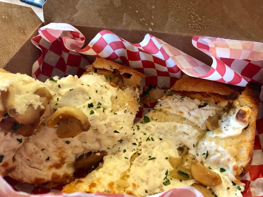 Slice House Pizza | restaurant | 1535 Haight St, San Francisco, CA 94117, USA | 4155522520 OR +1 415-552-2520