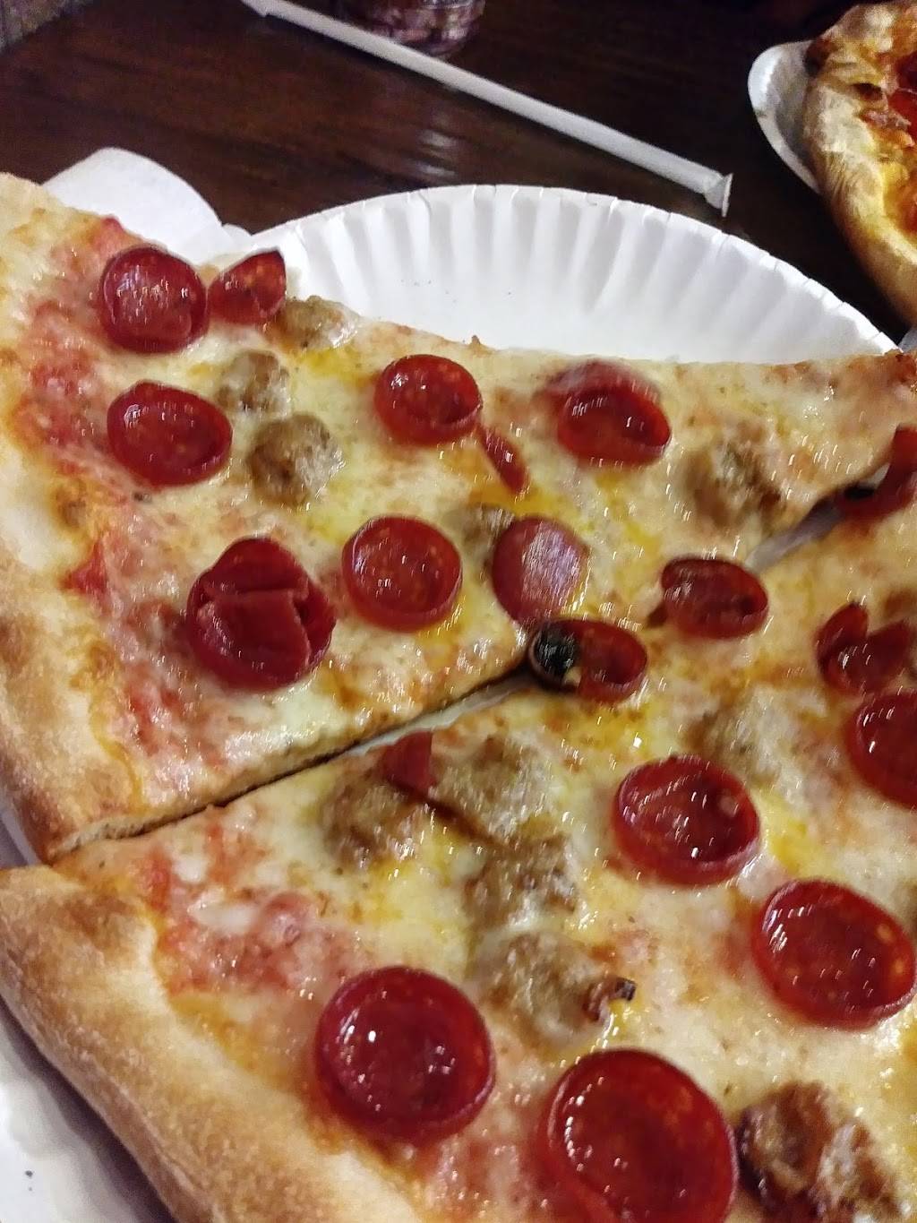 Champion Pizza | restaurant | 2 W 14th St, New York, NY 10011, USA | 2128989898 OR +1 212-898-9898