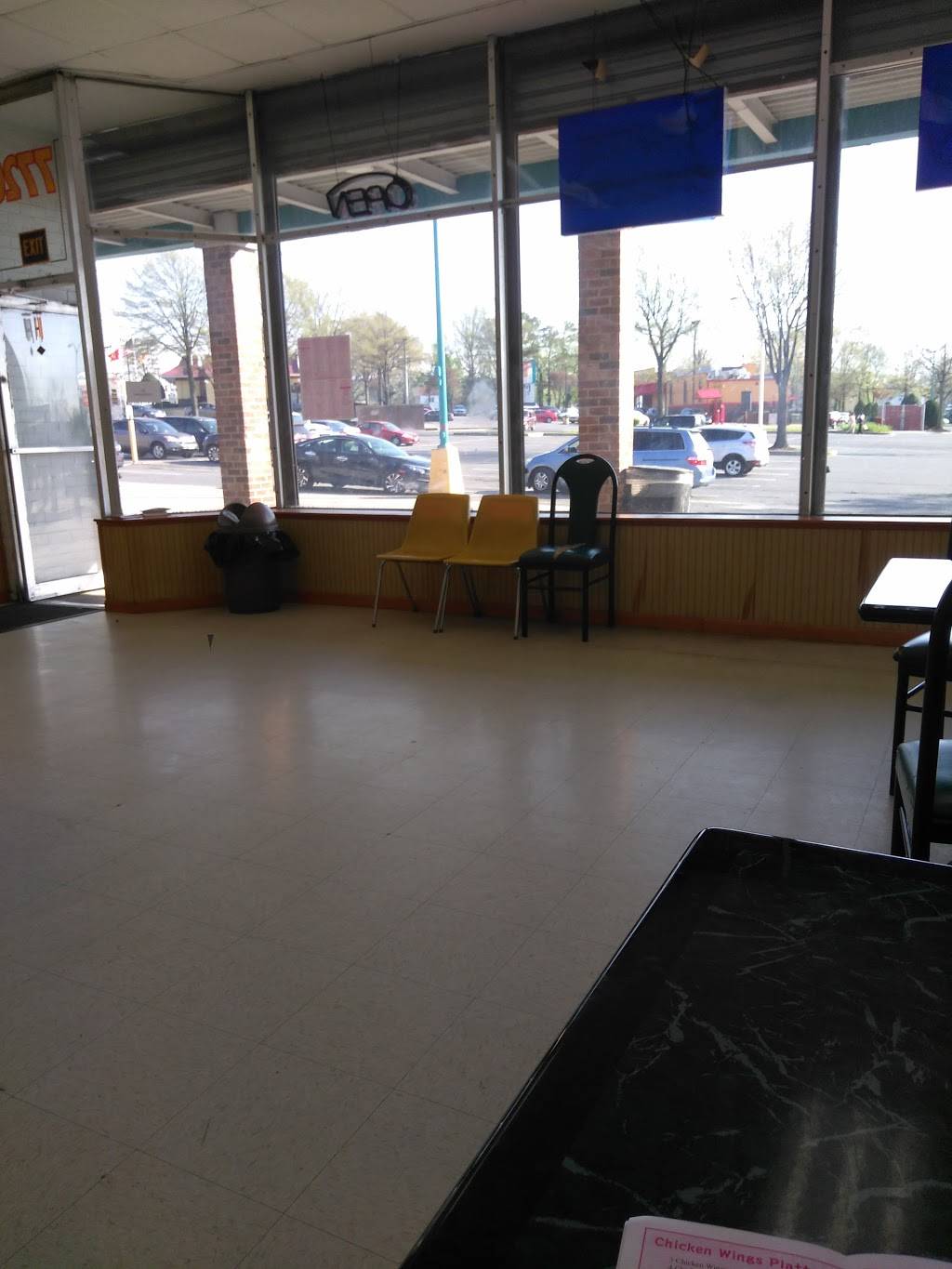 Tasty Carryout | meal takeaway | 7720 Landover Rd, Landover, MD 20785, USA | 3015837778 OR +1 301-583-7778