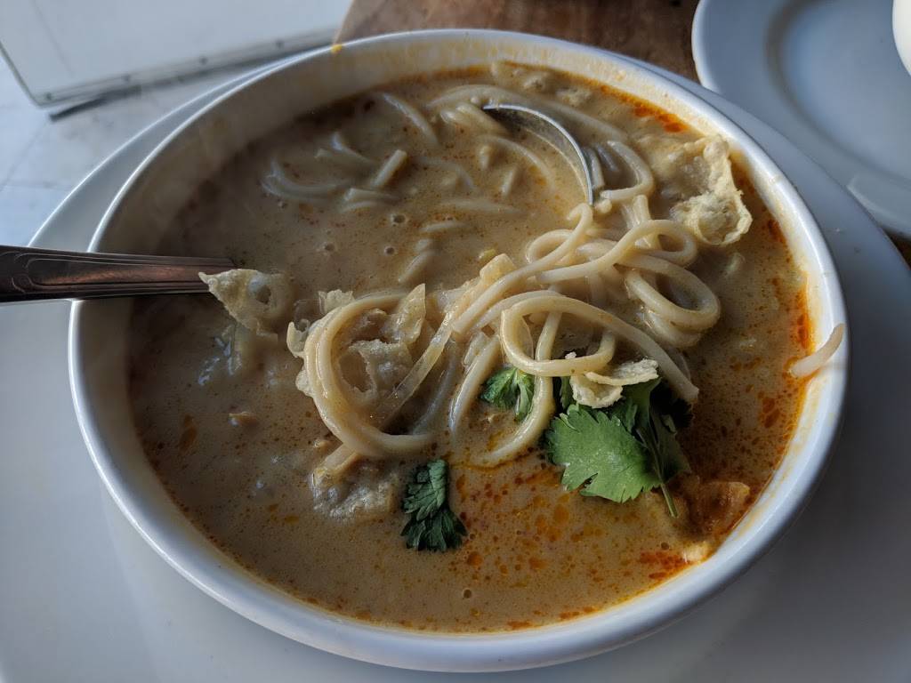 Burma Superstar | restaurant | 1345 Park St, Alameda, CA 94501, USA | 5105226200 OR +1 510-522-6200