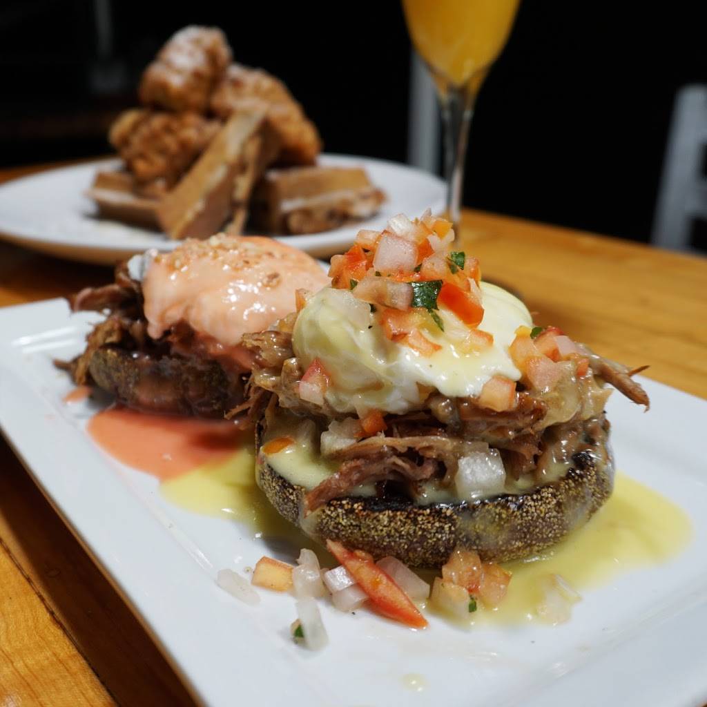 The Surfing Pig Hawaii | restaurant | 3605 Waialae Ave, Honolulu, HI 96816, USA | 8087441992 OR +1 808-744-1992