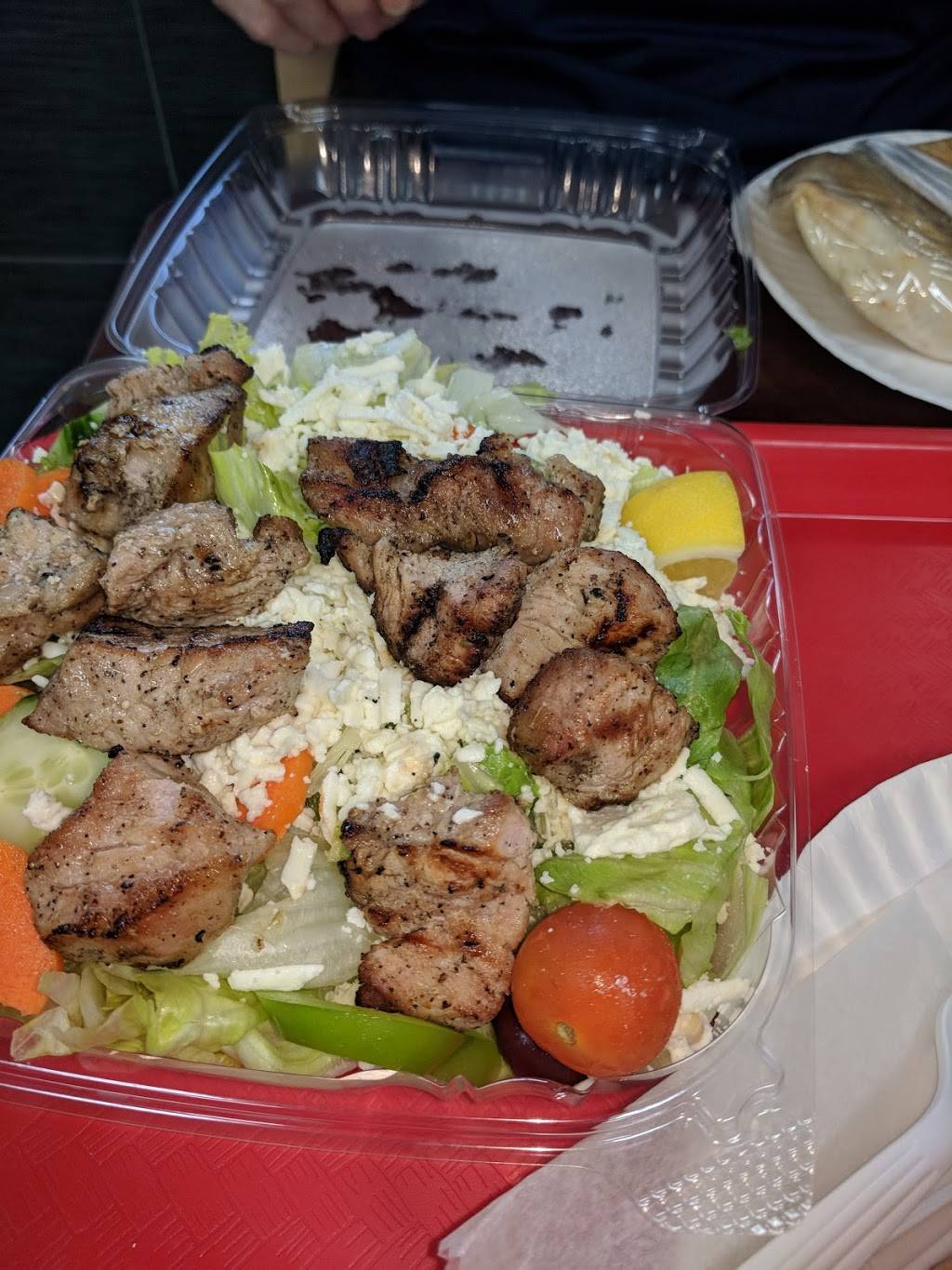 Nicks Place | restaurant | 64 Revere Beach Blvd, Revere, MA 02151, USA | 7812849438 OR +1 781-284-9438