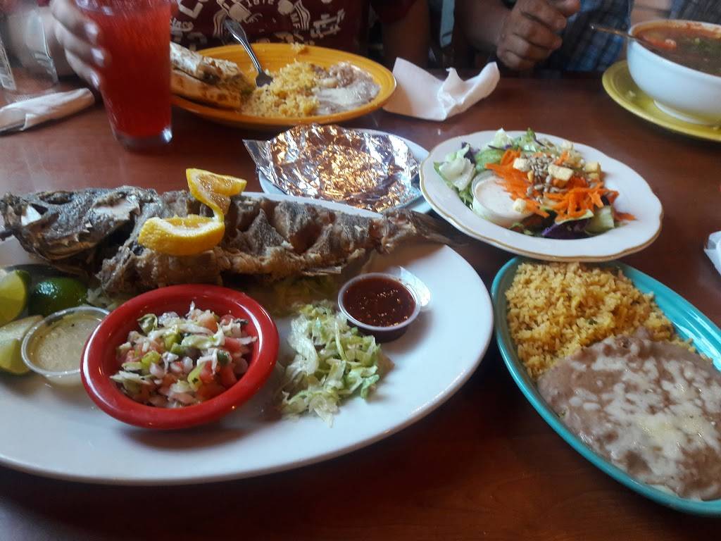 La Pinata | restaurant | 95 Bliss Ave, Pittsburg, CA 94565, USA | 9252520222 OR +1 925-252-0222