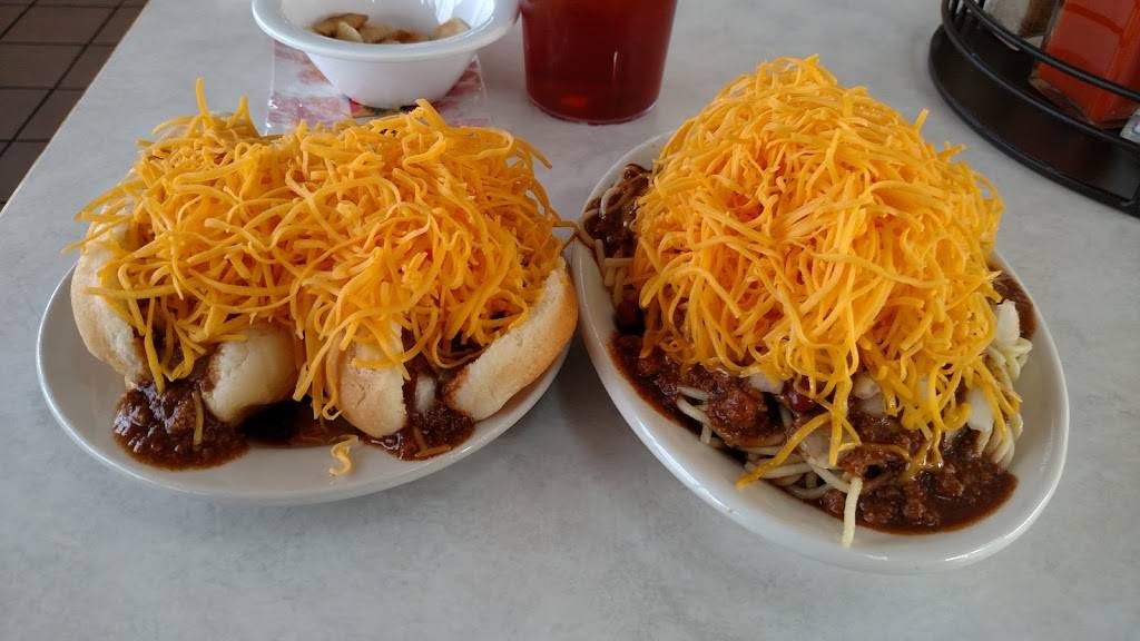 Gold Star Chili | restaurant | 1700 S Erie Blvd, Hamilton, OH 45011, USA | 5138969715 OR +1 513-896-9715