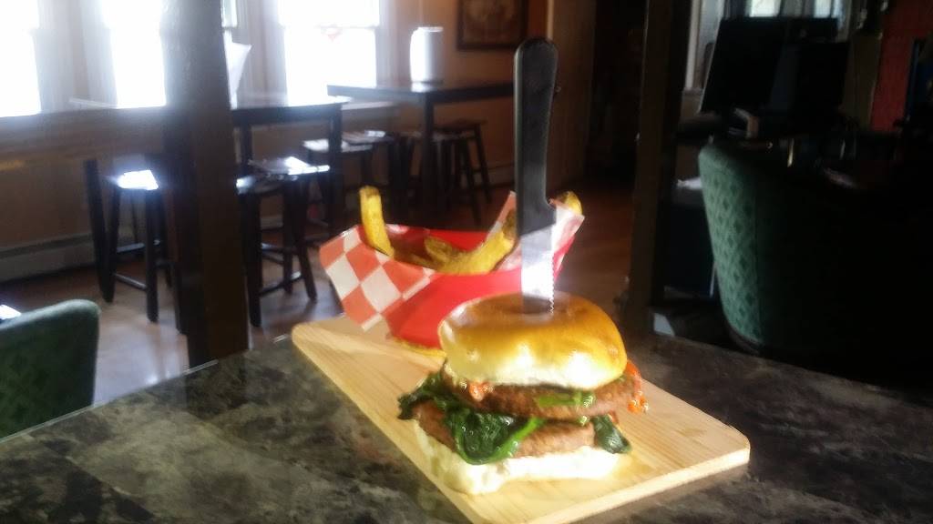 The Dutch Cottage Tavern | restaurant | 1264 Bridge Rd, Schwenksville, PA 19473, USA | 6105849961 OR +1 610-584-9961