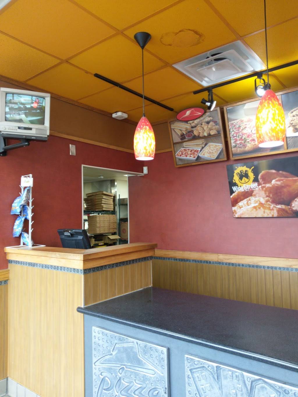 Pizza Hut | restaurant | 5948 Lankershim Blvd, North Hollywood, CA 91601, USA | 8185099555 OR +1 818-509-9555
