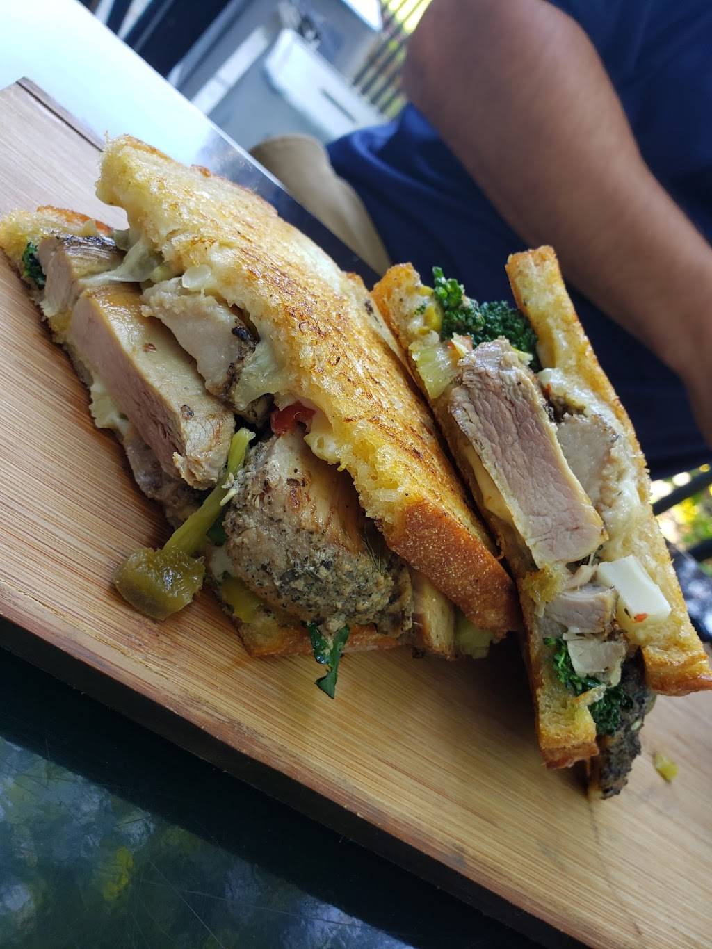 Tre Bambine | restaurant | 407 E Central Blvd, Orlando, FL 32801, USA | 4077537333 OR +1 407-753-7333