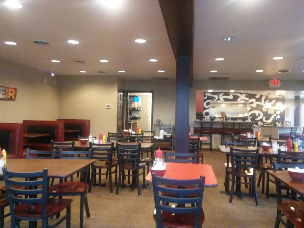 Lulus Diner | cafe | 114 E College Ave, Bluffton, OH 45817, USA | 4193695858 OR +1 419-369-5858