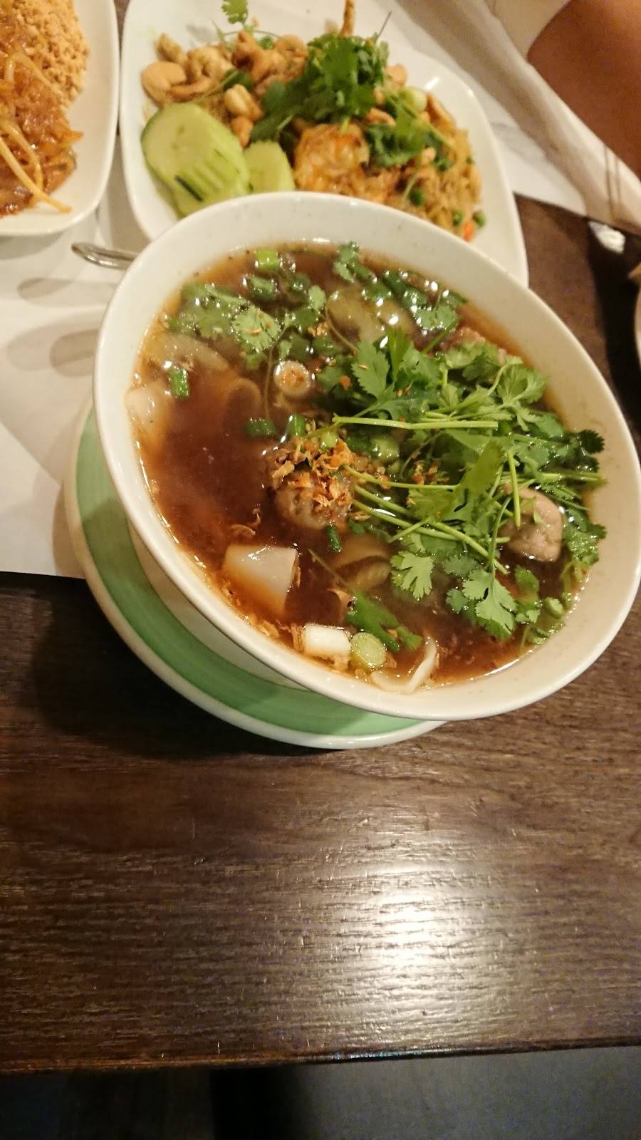 Chada Thai | restaurant | 9872 Westminster Blvd b, Garden Grove, CA 92844, USA | 7148581693 OR +1 714-858-1693