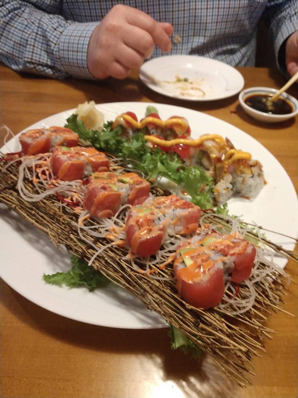 Sushi Ukai | restaurant | 421 N Main St, Glen Ellyn, IL 60137, USA | 6307908899 OR +1 630-790-8899