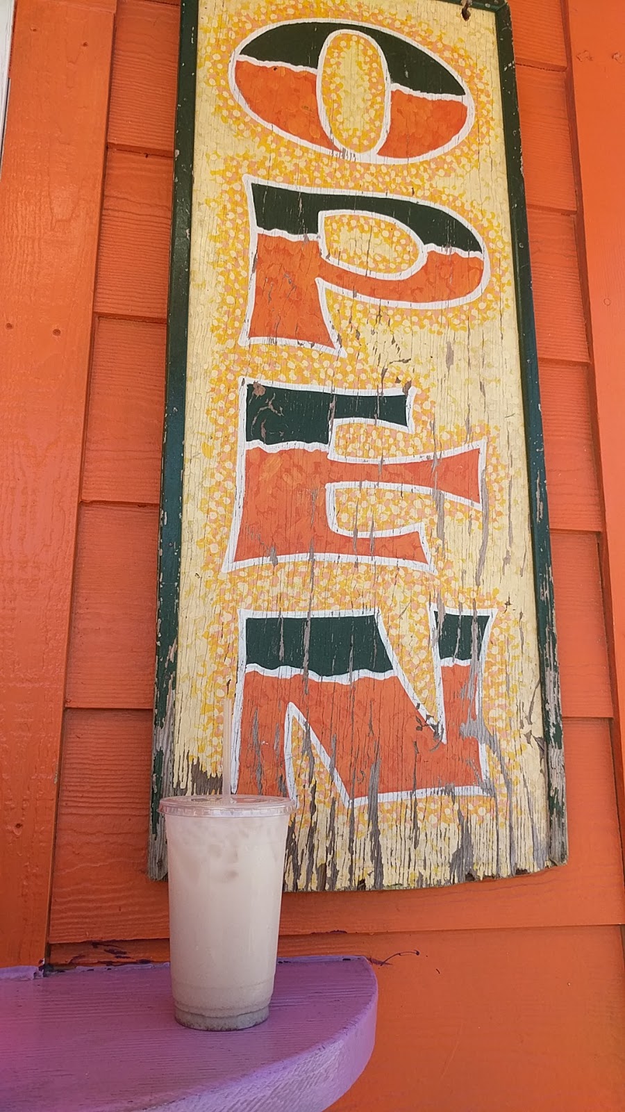 Nacho Mama | restaurant | 377 Sprowl Creek Rd, Garberville, CA 95542, USA | 7079234060 OR +1 707-923-4060