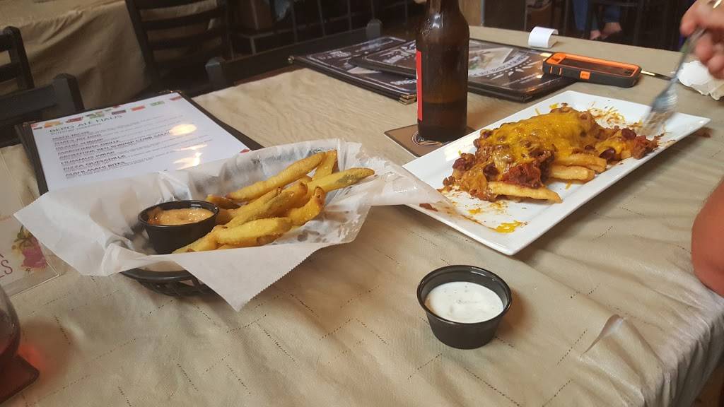 The Berg | restaurant | 435 Cherry St, Huntington, IN 46750, USA | 2602001375 OR +1 260-200-1375