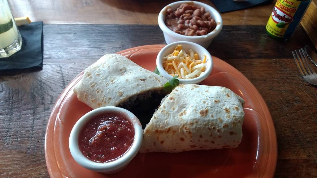 Blue Agave | restaurant | 1979 14th Ave, Vero Beach, FL 32960, USA | 7729993484 OR +1 772-999-3484