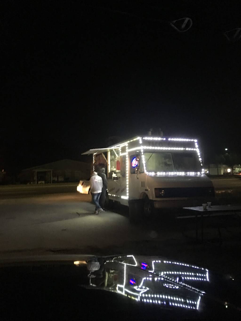 Don Taco Charro Taco Truck | restaurant | 10947 Beach Blvd, Jacksonville, FL 32246, USA | 9046154537 OR +1 904-615-4537