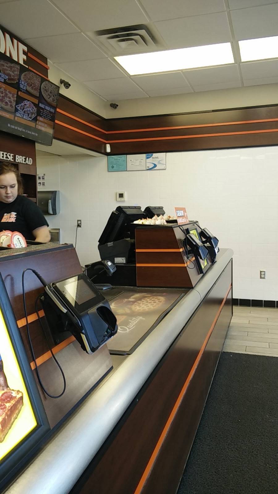 Little Caesars Pizza | meal takeaway | 101 E McGalliard Rd, Muncie, IN 47303, USA | 7652883333 OR +1 765-288-3333