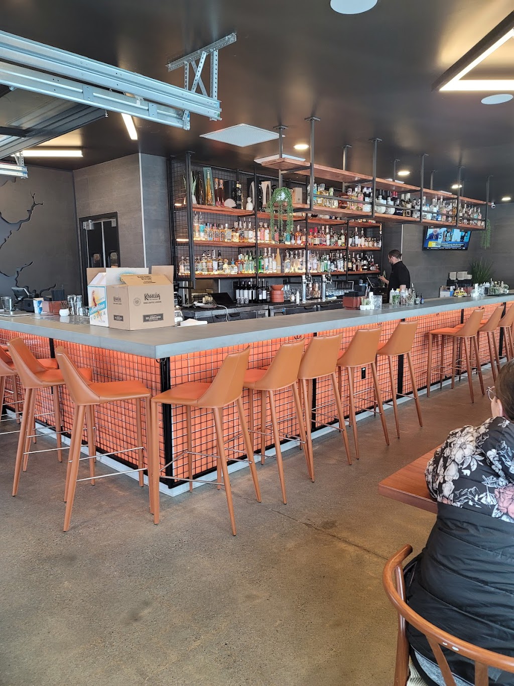 Spitfire Tacos + Tequila | restaurant | 231 E State St, Eagle, ID 83616, USA | 2089925977 OR +1 208-992-5977