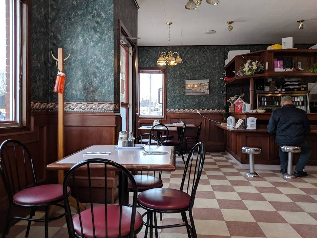 King Fish & Chips | restaurant | 967 King St E, Kitchener, ON N2G 2N1, Canada | 5195794400 OR +1 519-579-4400