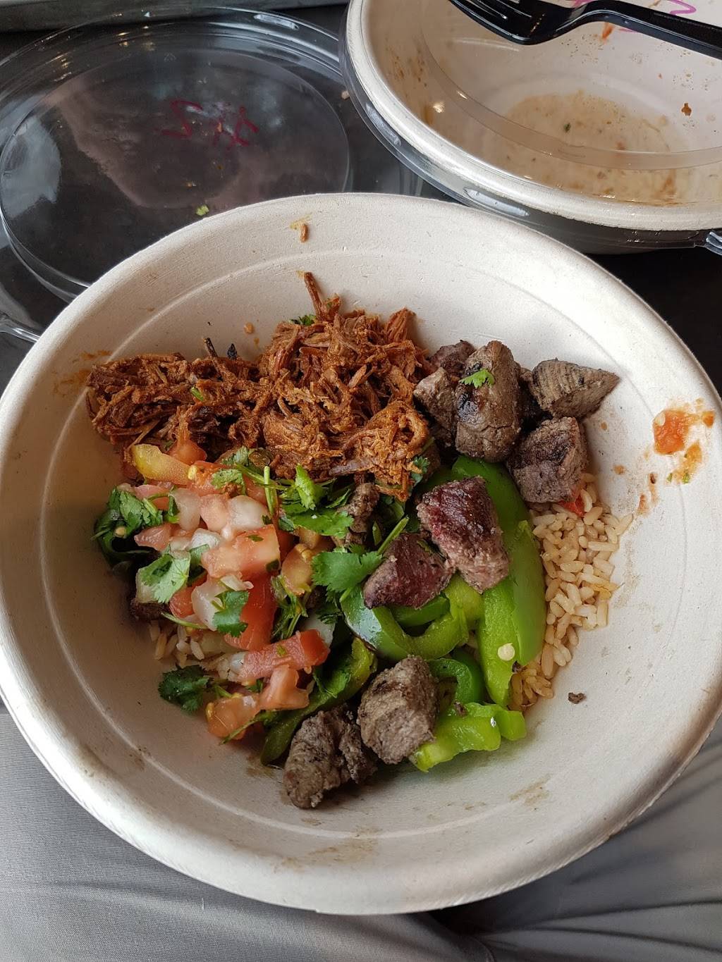 Mucho Burrito Fresh Mexican Grill | restaurant | 160 Earl Grey Dr, Kanata, ON K2T 1B6, Canada | 6135950007 OR +1 613-595-0007