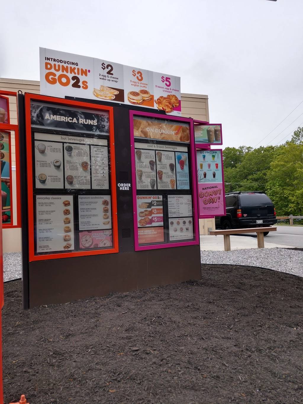 Dunkin | bakery | 691 Maine Ave, Farmingdale, ME 04344, USA | 2076220096 OR +1 207-622-0096