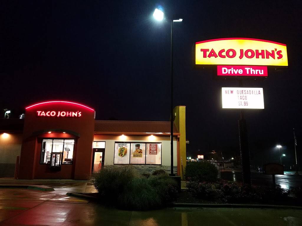 Taco Johns | restaurant | 484 South Kennedy Drive, Bradley, IL 60915, USA | 8159393064 OR +1 815-939-3064