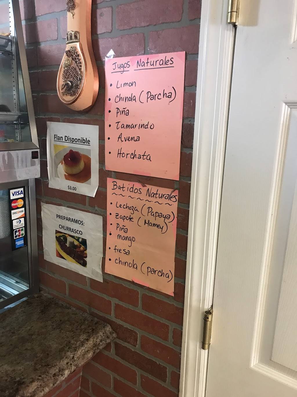 Carmens Restaurant | restaurant | 68 Georges Rd, New Brunswick, NJ 08901, USA | 7323259999 OR +1 732-325-9999