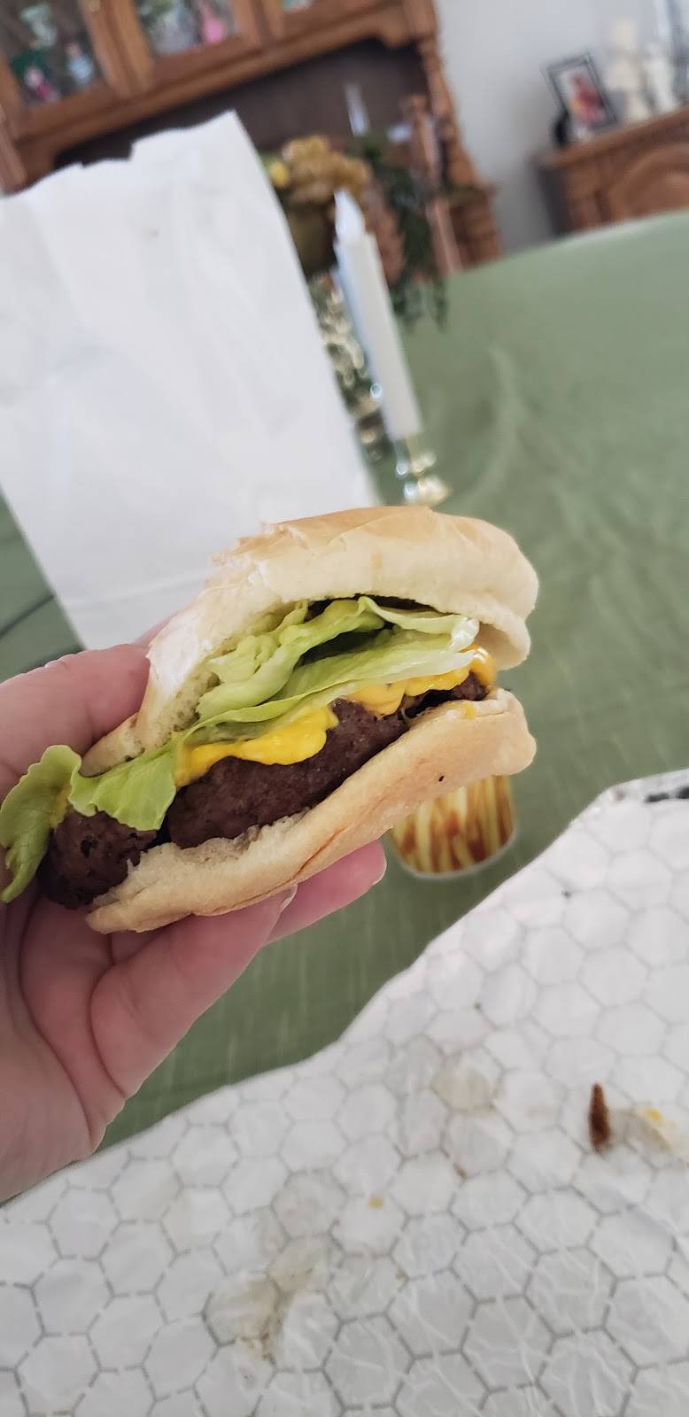 Burger Boys | restaurant | 2400 Chapman Hwy, Knoxville, TN 37920, USA | 8655771705 OR +1 865-577-1705