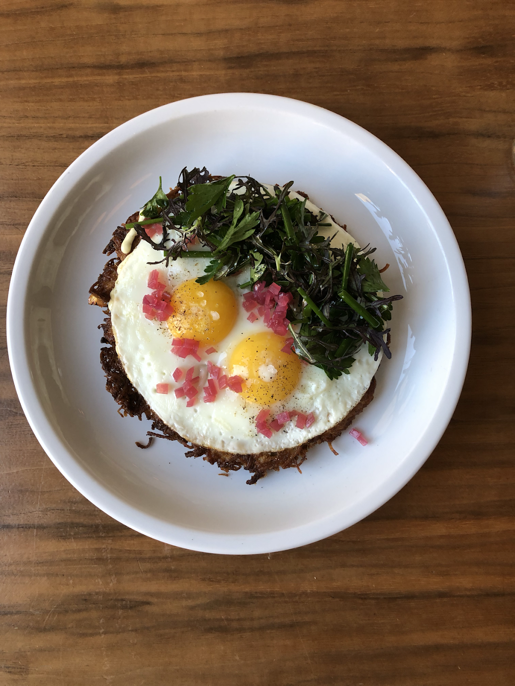 Daisies | restaurant | 2523 N Milwaukee Ave, Chicago, IL 60647, USA | 7736611671 OR +1 773-661-1671