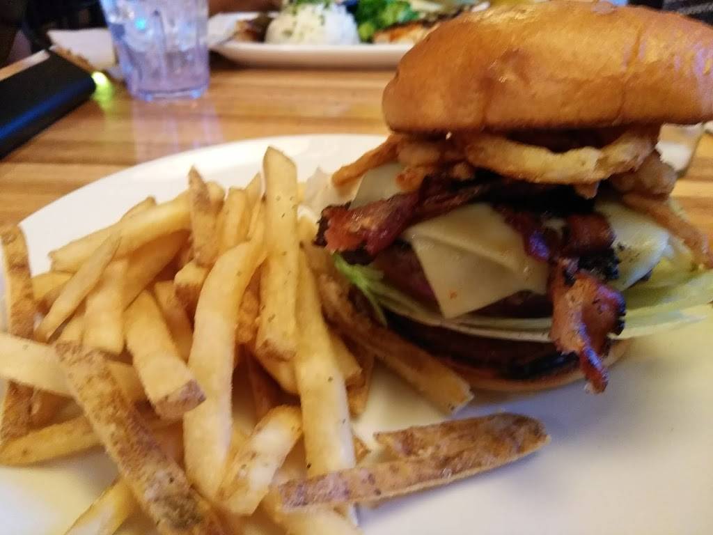 Applebees Grill + Bar | restaurant | 13756 W Bell Rd, Surprise, AZ 85374, USA | 6235440368 OR +1 623-544-0368