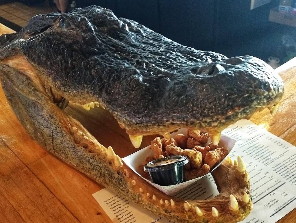 Shellhouse | restaurant | 8 Gateway Blvd E, Savannah, GA 31419, USA | 9129273280 OR +1 912-927-3280