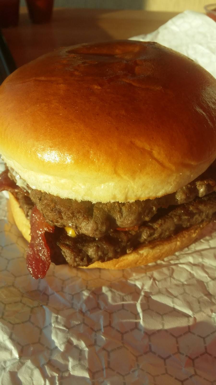 Wendys | restaurant | 9221 Benbrook Blvd, Benbrook, TX 76126, USA | 8173493905 OR +1 817-349-3905