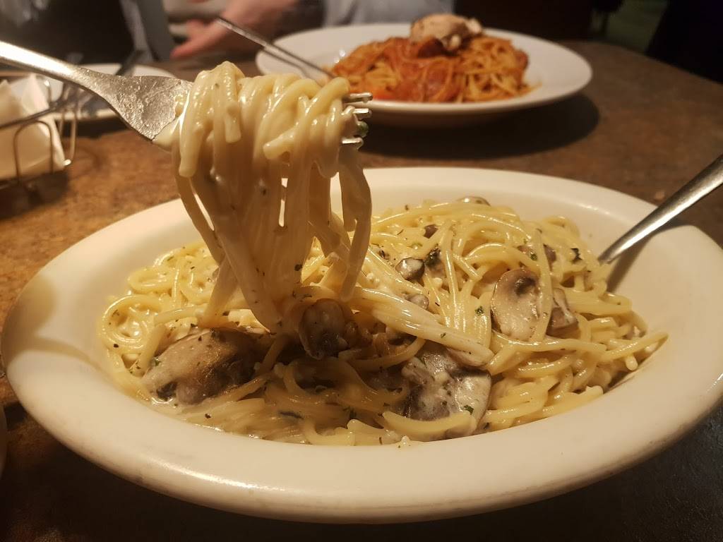 Casa DAngelo Italian | restaurant | 893 E Aurora Rd, Macedonia, OH 44056, USA | 3304679699 OR +1 330-467-9699