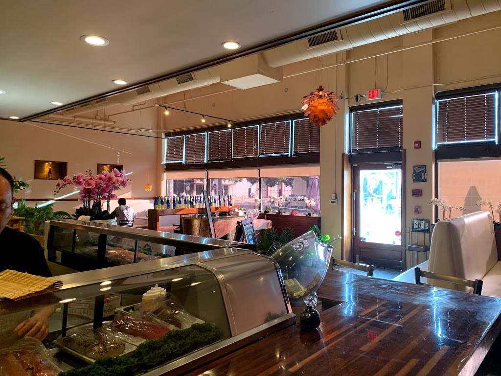 Yuzo Sushi Tapas | restaurant | 808 N Broadway Ave, Oklahoma City, OK 73102, USA | 4057029808 OR +1 405-702-9808