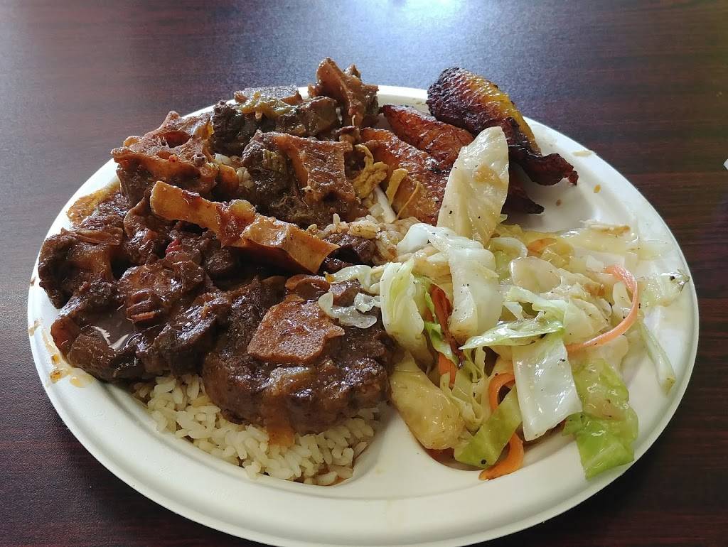 Charles Kitchen | restaurant | 10835 W Broad St, Glen Allen, VA 23233, United States | 8042706340 OR +1 804-270-6340