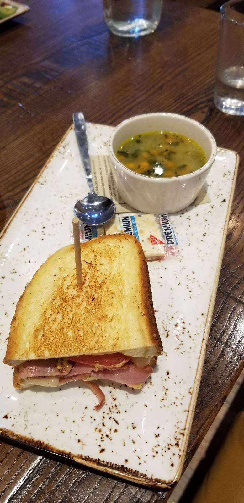 First Watch - Bowles | cafe | 5866 S Wadsworth Blvd #3700, Littleton, CO 80123, USA | 7205711344 OR +1 720-571-1344