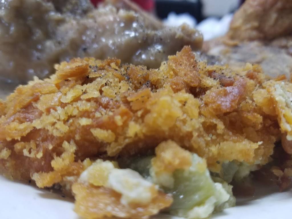 A Taste of Home | restaurant | 10195 US-221, Woodruff, SC 29388, USA | 8646709100 OR +1 864-670-9100