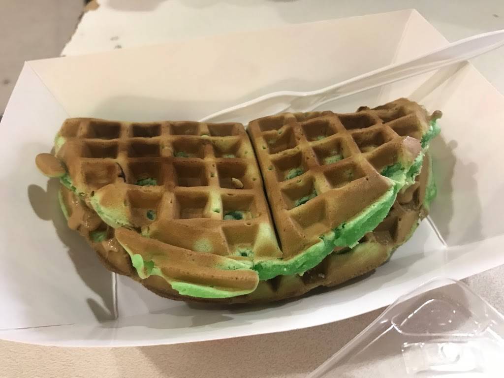 Hong Kong Snack House | restaurant | 3288 Pierce St #111, Richmond, CA 94804, USA | 5105087354 OR +1 510-508-7354