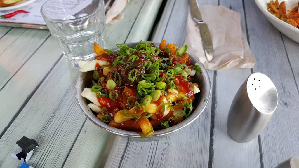 OMG Resto | restaurant | 1175 Rue King Ouest, Sherbrooke, QC J1H 1S6, Canada | 8198237001 OR +1 819-823-7001