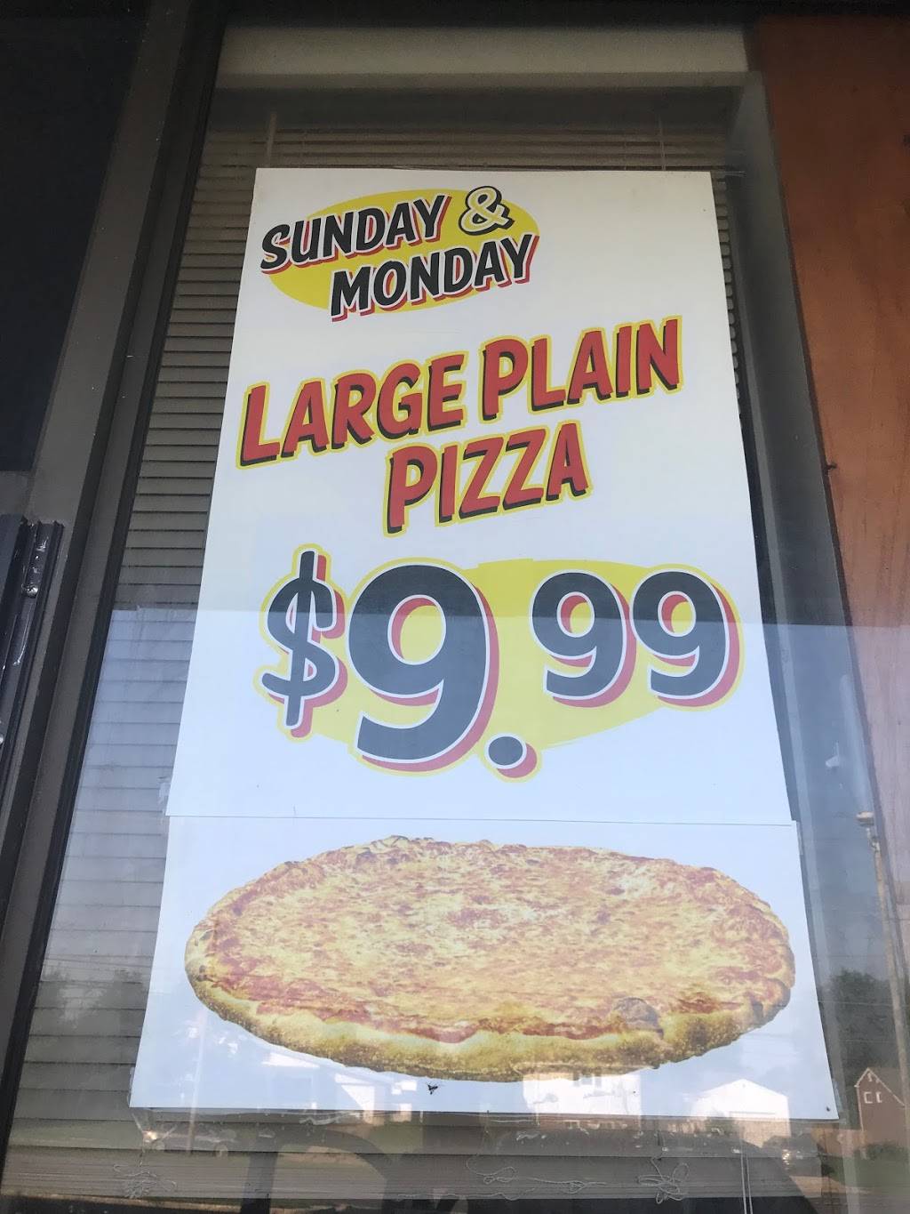 Roccos Pizza | restaurant | 661 Bridgeton Pike, Mantua Township, NJ 08051, USA | 8564649300 OR +1 856-464-9300