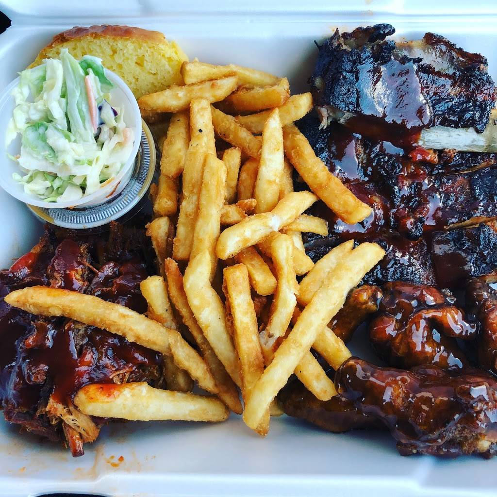 Memphis BBQ | restaurant | 8074 Islington Ave, Woodbridge, ON L4L 1W5, Canada | 9052659003 OR +1 905-265-9003