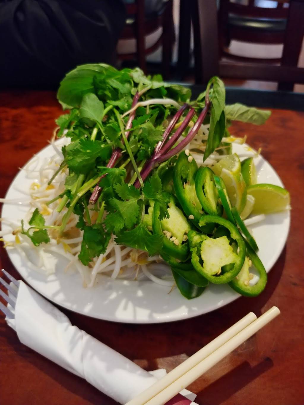 Pho Dat Thanh | restaurant | 510 York Rd, Towson, MD 21204, USA | 4102969118 OR +1 410-296-9118