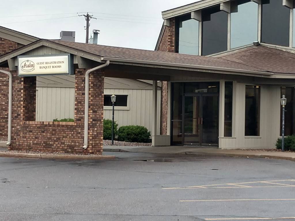 Bridgewater Restaurant & Pub | restaurant | 1009 W Park Ave, Chippewa Falls, WI 54729, USA | 7157236941 OR +1 715-723-6941